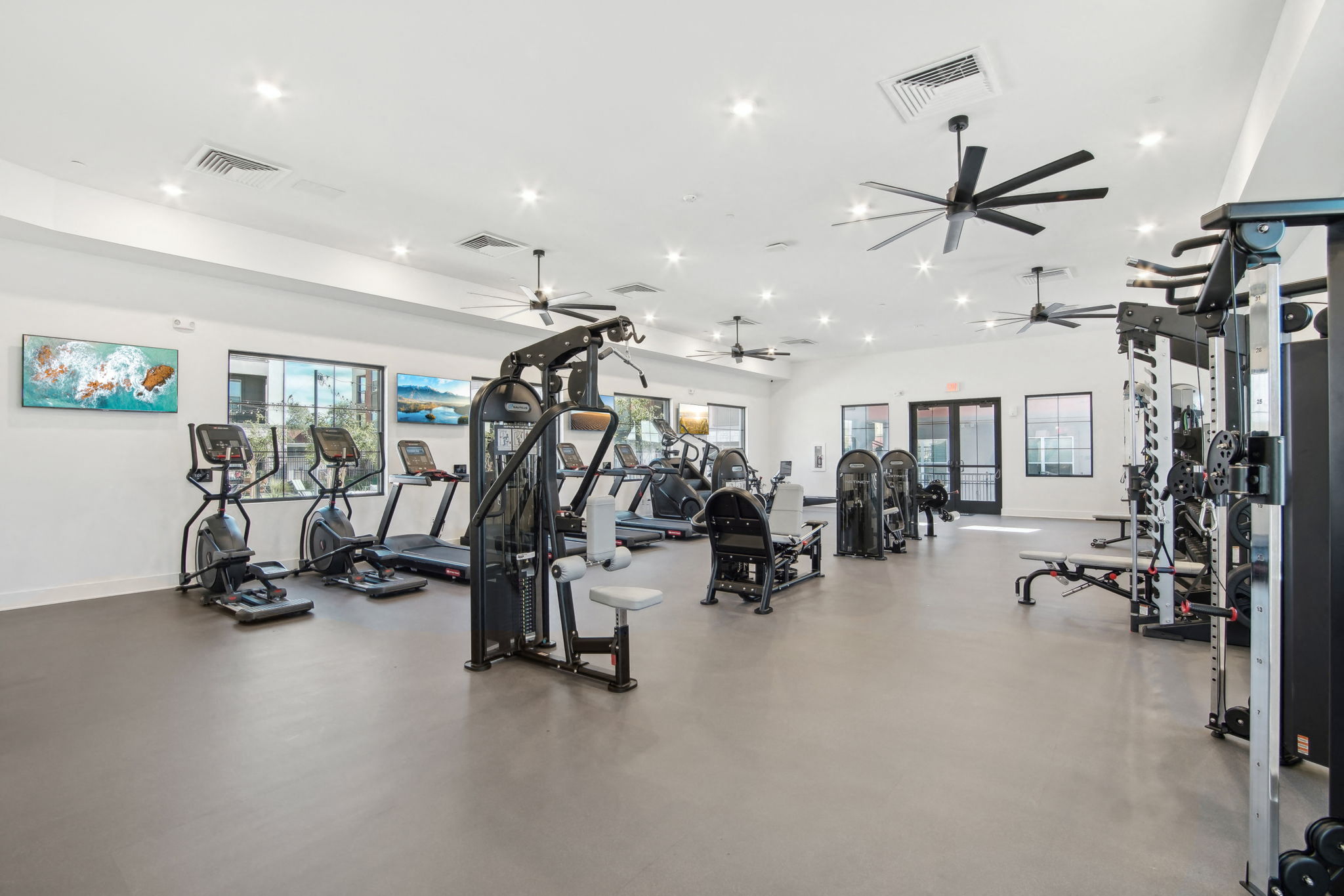 The Maddox Luxury Apartments photo 4
